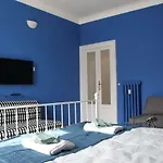 Viale Lunigiana - Penthouse - 6 People