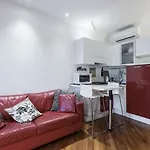 Beautiful And Happy Flat In Milan Center