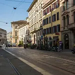 Industrial Apartment Near Duomo