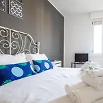 Apartment - Sacchini 16