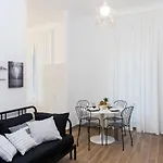 Hemeras Boutique Homes - 4 Design Apartments Near Milan Central Station
