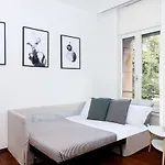 Hemeras Boutique Homes - 2 Luxury Apartments In The City Center