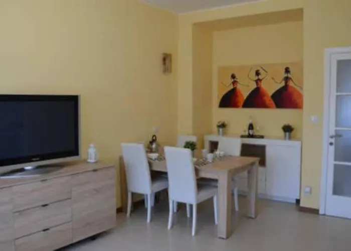 Vicinanze Citylife Spazioso Appartamento