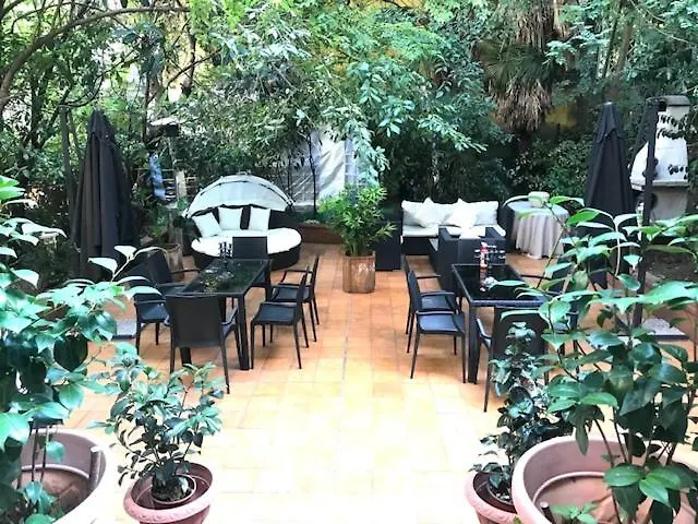Luxury Boutique House