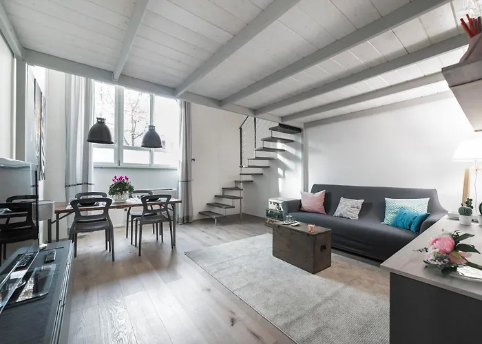 La Pampa New & Fully Refurbished Apt