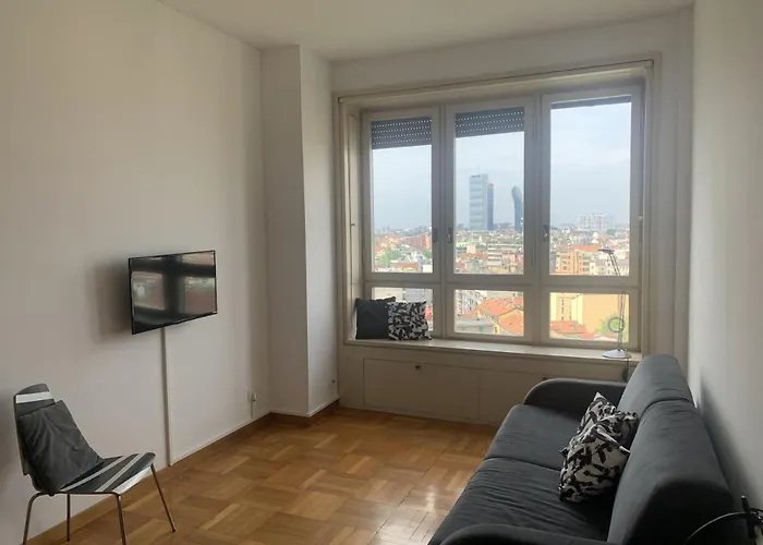 Monolocale Con Vista Su Milano