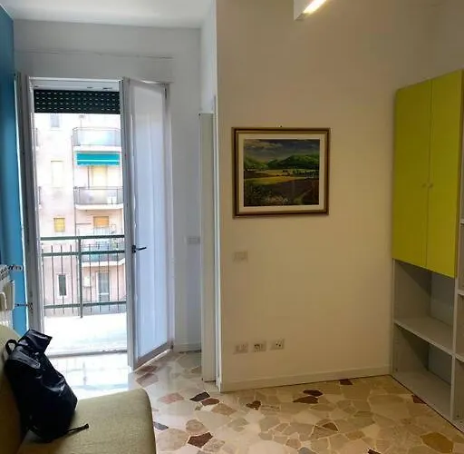 Cozy 1-Room Studio In Giambellino