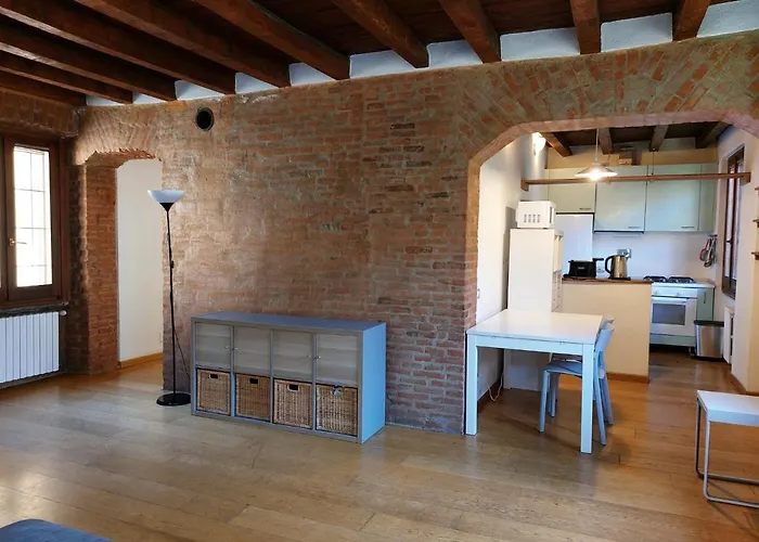 Naviglio House