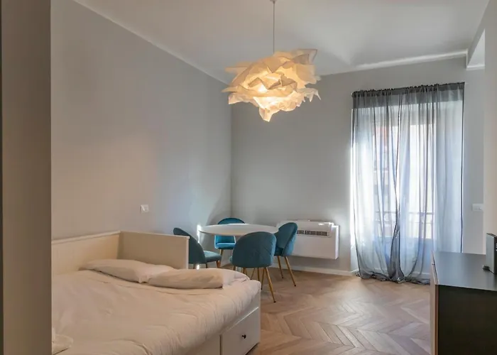 Luxury Apartment In Downtown - Curtatone 4