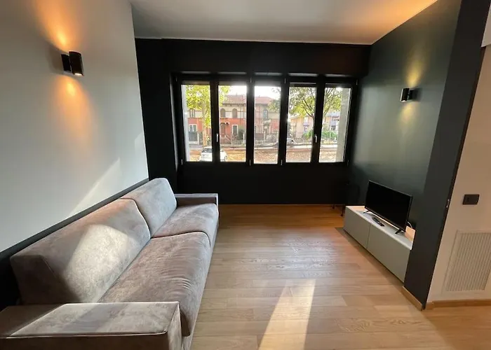 Bnb Capital Milano Central Station - Black