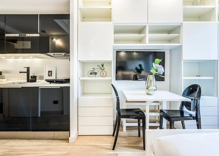 Beplace Cenacolo Apartments