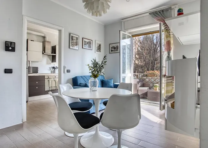 Joivy Delightful Flat With Balcony