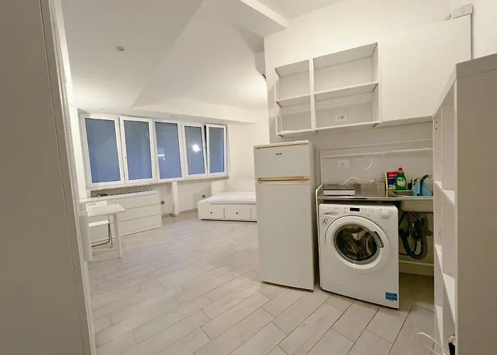 Confortable And Centrally Milan Flat