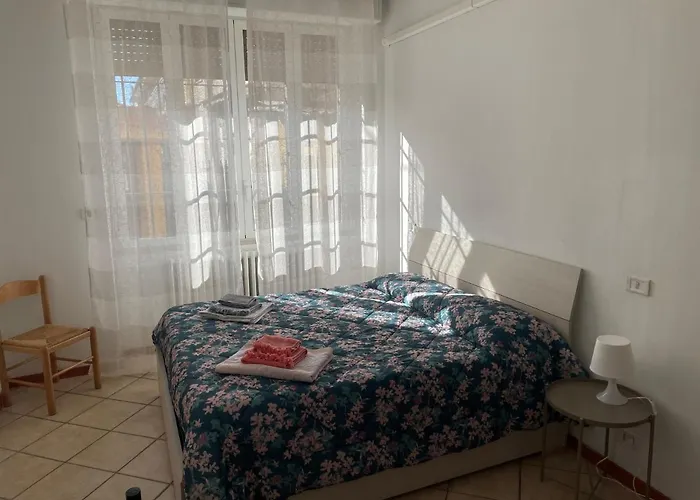 Roberta House