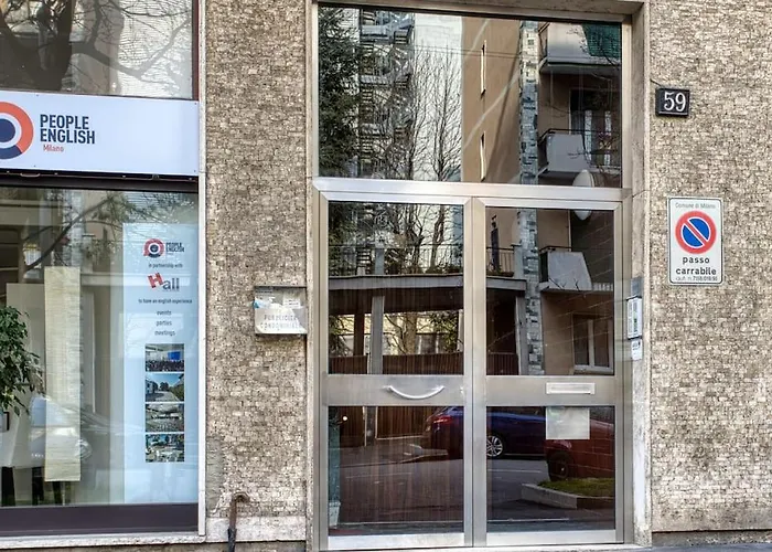 Altido Quirky Flat With Balcony
