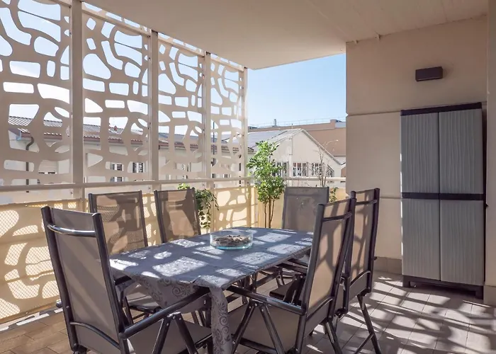 Luxury Apartment Near Linate Quintiliano 7