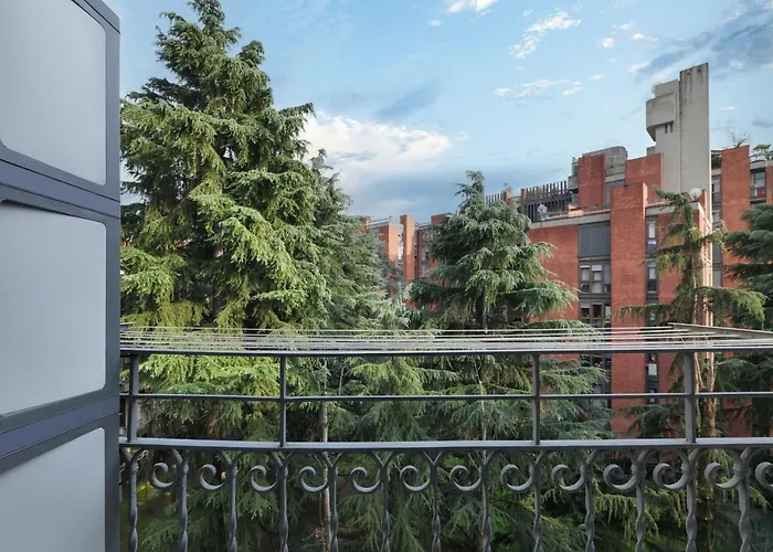 Elegant Apartment In Porta Romana - Tiraboschi