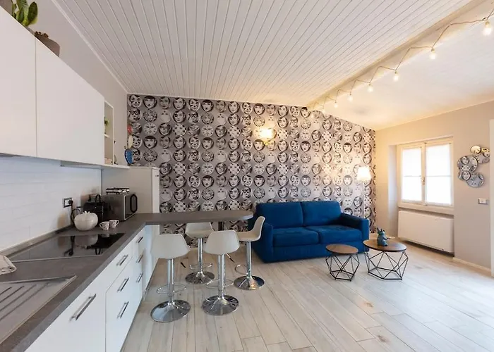 My Charming Apartments Ai Navigli-Vigevano Suite