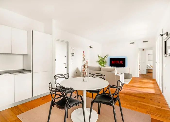 Modern With Terrace & Garage By Ndp Rent
