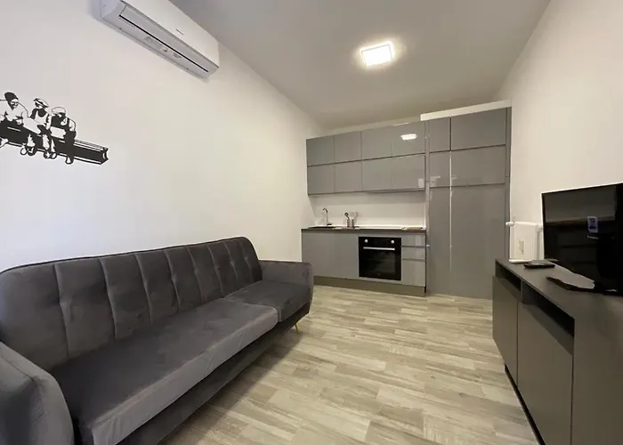 Milan Navigli Modern Apartment