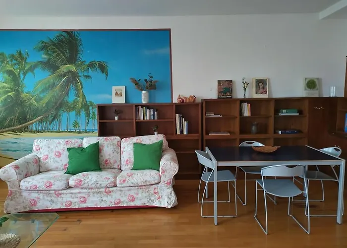 Sant\'Uguzzone Flat