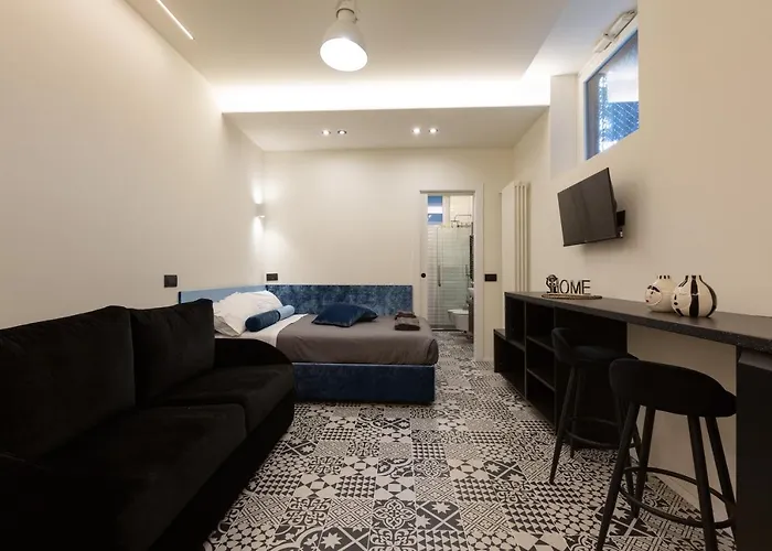 Pab60 -Crescenzago-Luxury Blue House