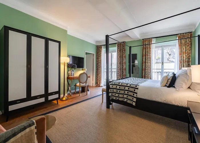 Bagutta Suites - The Couper