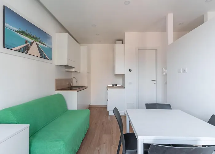 Cimiano Suite 21, New Apartment