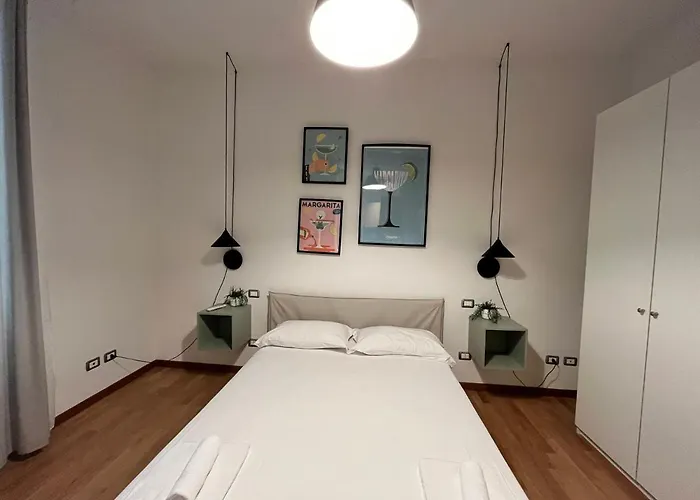Myhome Cola Montano Milan