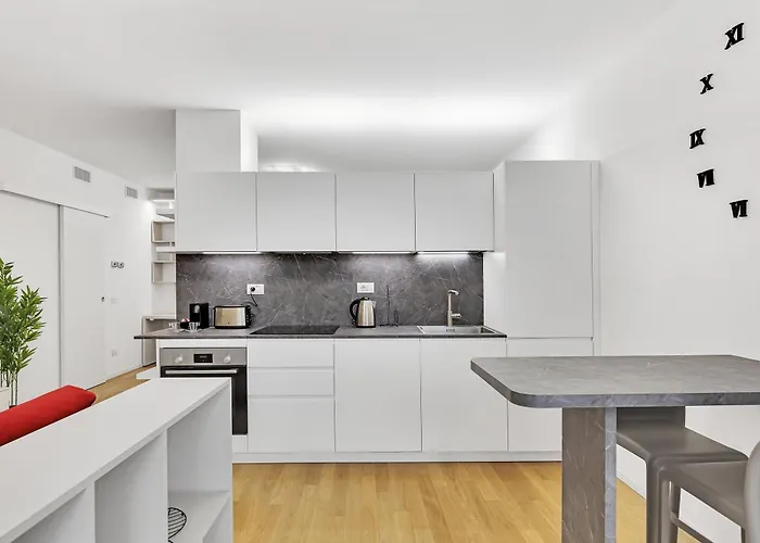 Design & Comfort - Loft In Milan\'S Historic Center