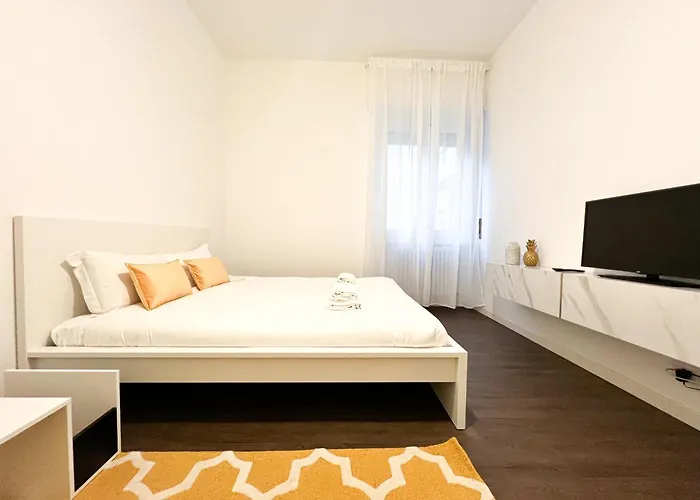 The Boutique Houses Milan - Navigli Canals