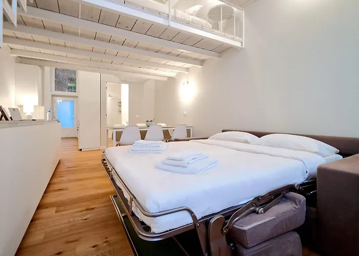 Milan Design Loft Perfect For Couples