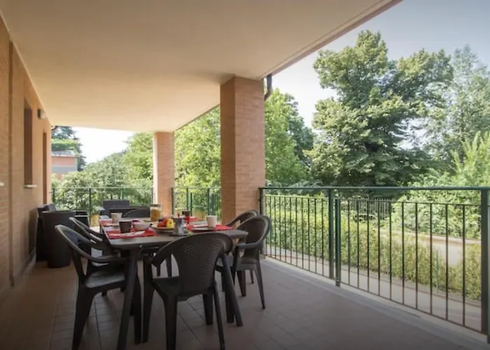 A Terrace On The Park