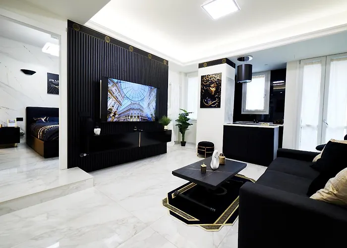 Italian Fashion Suite - Luxurious Marble City Center