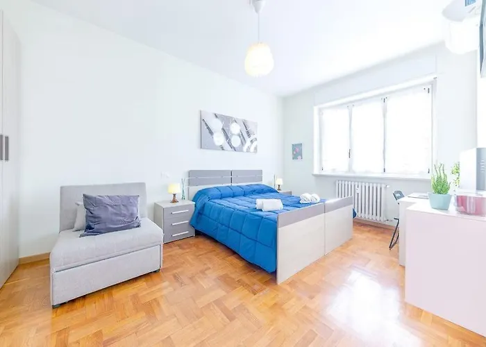 Navigli - Downtown - Duomo Spacious Two Bedroom Apartment - Close To Metro - Ac - Wi-Fi