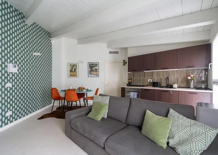 Castaldi Charming Suite-Hosted By Sweetstay