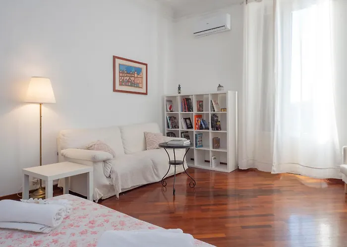 Xenia Apartments - Luxury Suite In The Centre Of Milan
