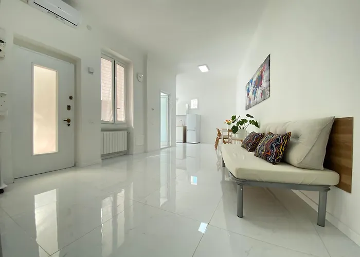 Apartment 80Mq With Terrace