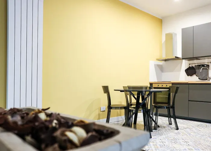 Rrrapido Apartment In Corso San Gottardo - 4 People
