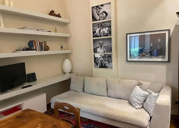 Appartamento Di Pregio In Centro A Milano