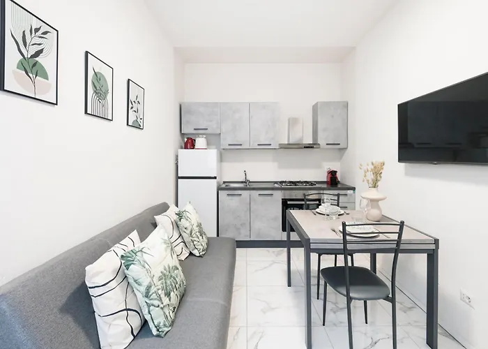 Easylife - Appartamento Elegante Moderno E Accogliente - La Tua Oasi In Citta
