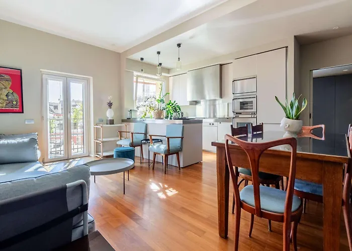 Homeby, Casa Canonica Charming Apartment In Arco Della Pace