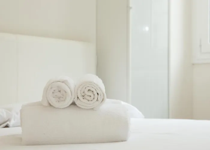 Klimt Central Station - Two Room Apartment