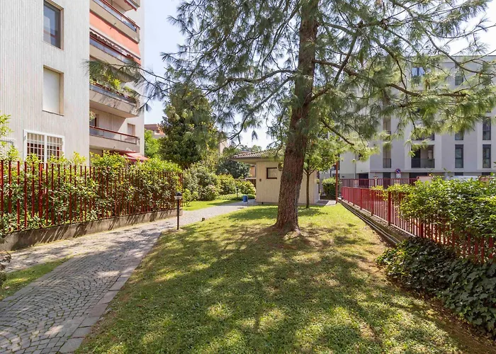 Bright House - Carozzi Apartments