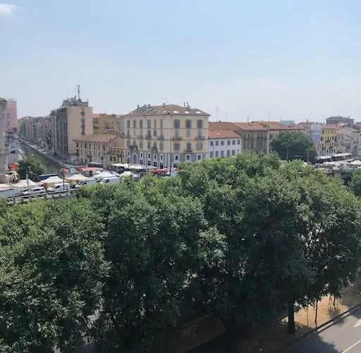 Central And Sunny Apartment - Navigli