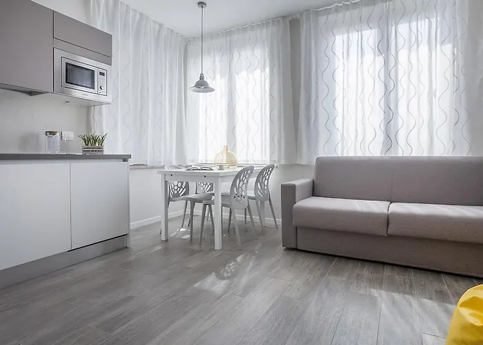 Italianway-Cadorna 10A Flat