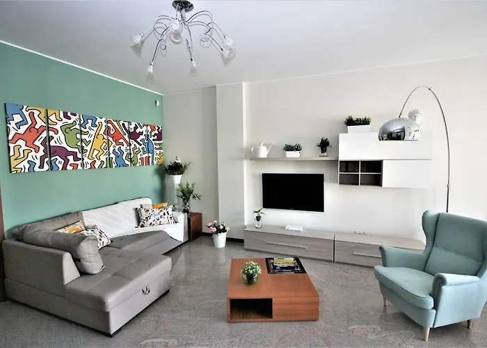 Downtown Eco Chic