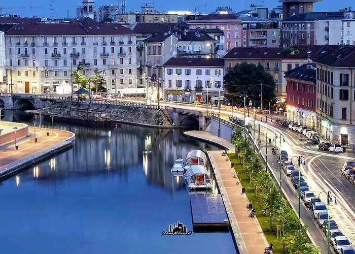 Laura\'S Home - I Navigli Che Vorrei