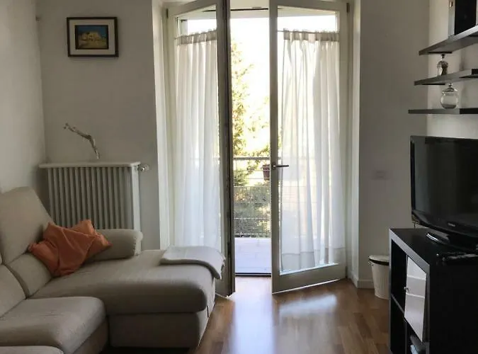 Cozy Naviglio Pavese Apartment