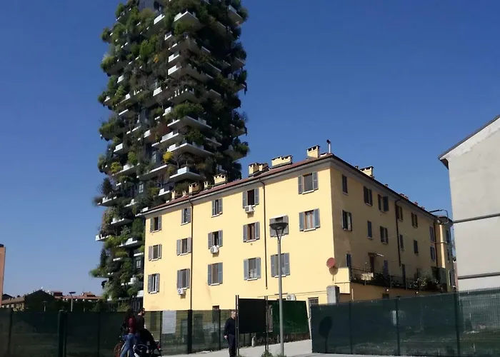 King\'S House Bosco Verticale Unicredit Tower Gaeaulenti